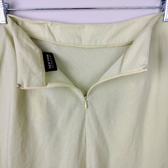 🆕 New York & Company Pastel Green Linen A-Line Flutter Midi Skirt Sz. 12 - Picture 3 of 8